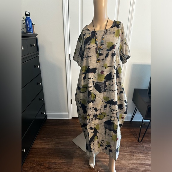 NWT-Linen Crew Neck Short Sleeve Dress w/ pockets - Picture 1 of 10